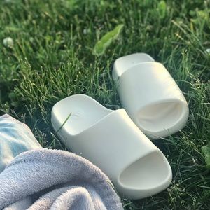 Yeezy slides